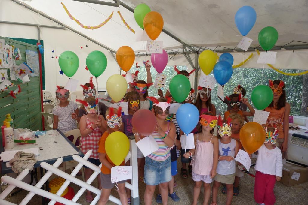 Camping La Maurie Foulerot ภายนอก รูปภาพ